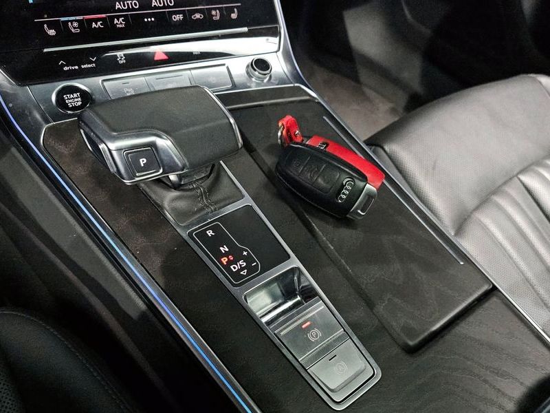 2023 Audi A6 45 TFSI Quattro Premium photo 9