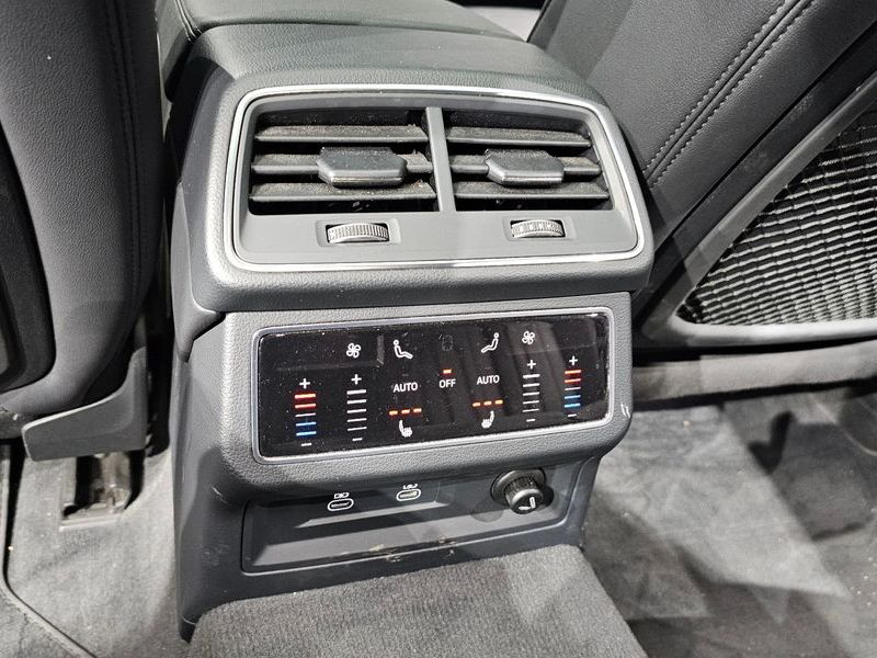 2023 Audi A6 45 TFSI Quattro Premium photo 18