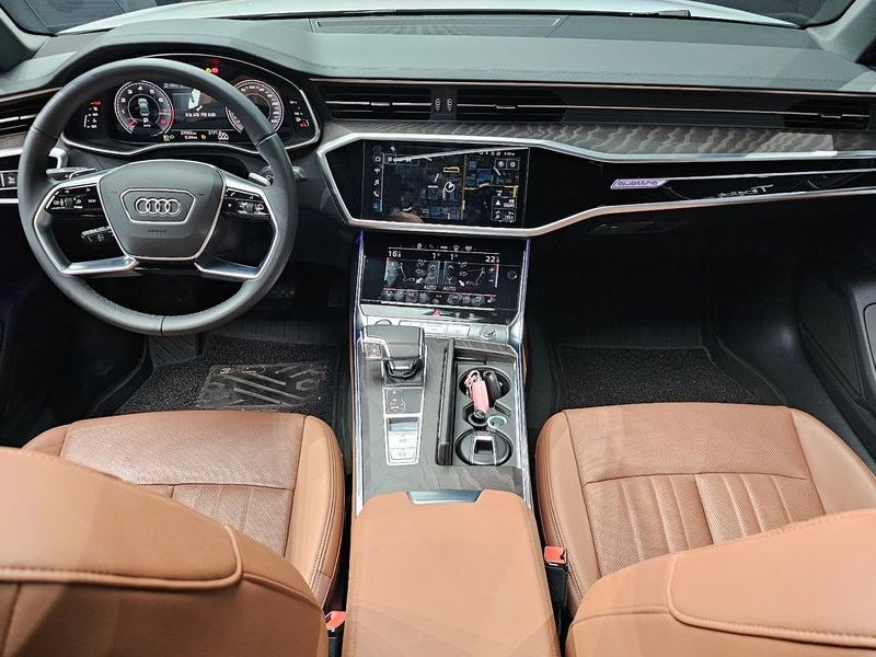 2023 Audi A6 45 TFSI Quattro Premium photo 7