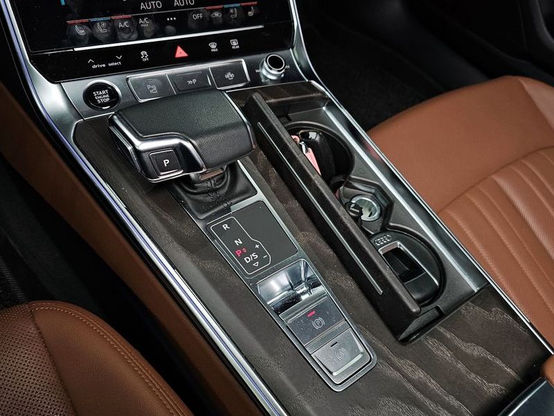 2023 Audi A6 45 TFSI Quattro Premium photo 9