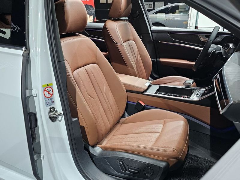 2023 Audi A6 45 TFSI Quattro Premium photo 10