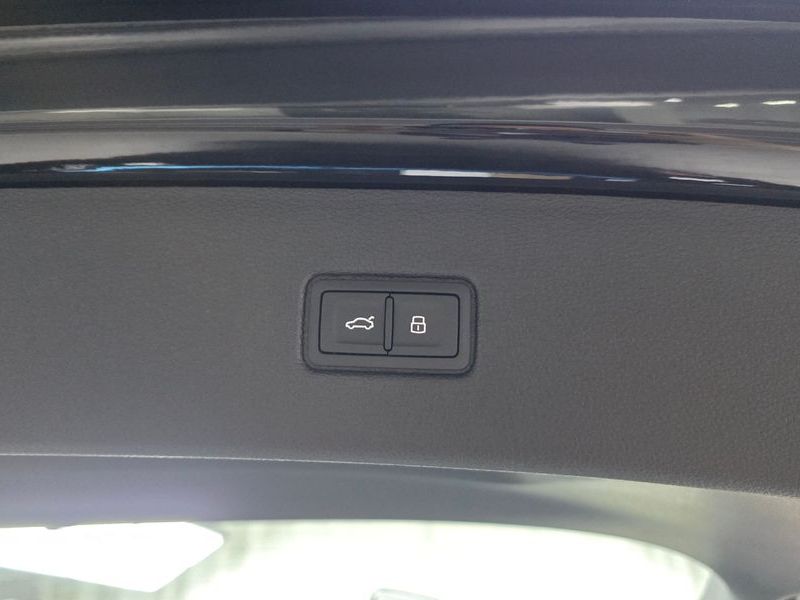 2026 Audi Q7 4.0 TFSI Quattro photo 16