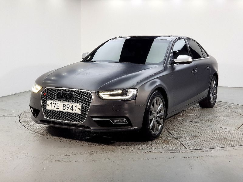 2014 Audi A4 2.0 TFSI Quattro Dynamic B8 photo 1