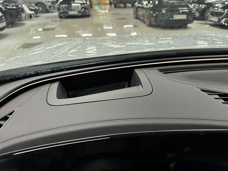 2025 Audi Q5 45 TFSI Quattro S Line Black Edition Sport Back photo 15