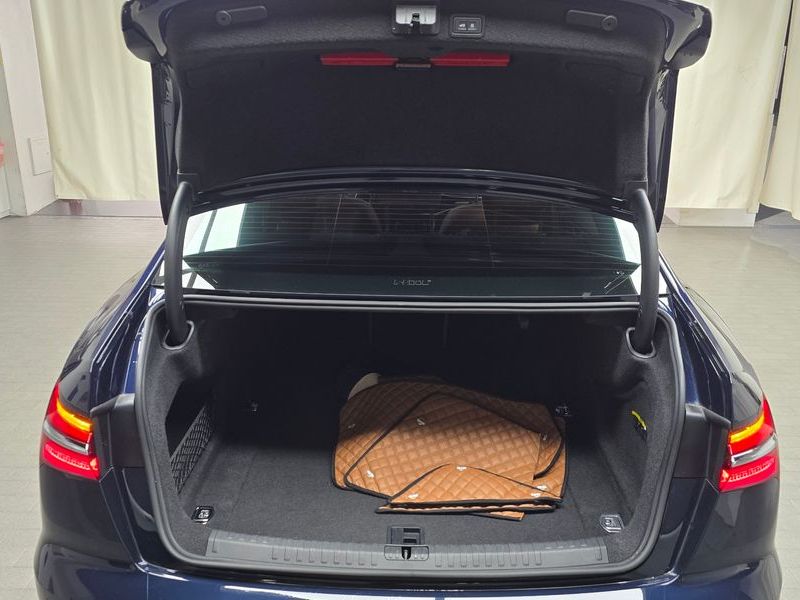 2023 Audi A6 40 TDI Quattro Premium photo 20