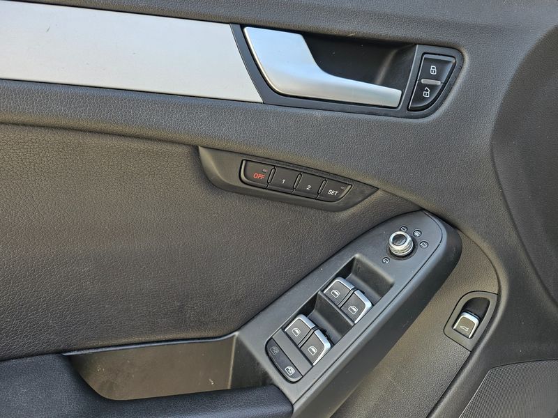 2015 Audi A4 30 TDI Dynamic B8 photo 12