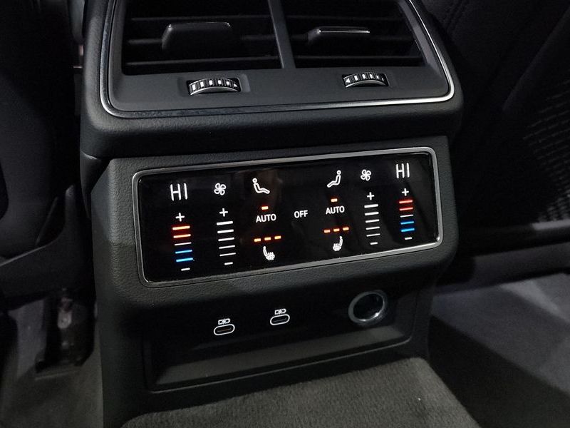 2023 Audi A6 45 TFSI Premium photo 17