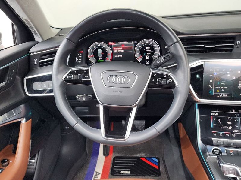 2021 Audi A6 45 TFSI photo 13