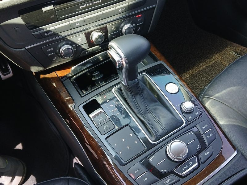 2012 Audi A6 3.0 TDI Quattro C7 photo 9