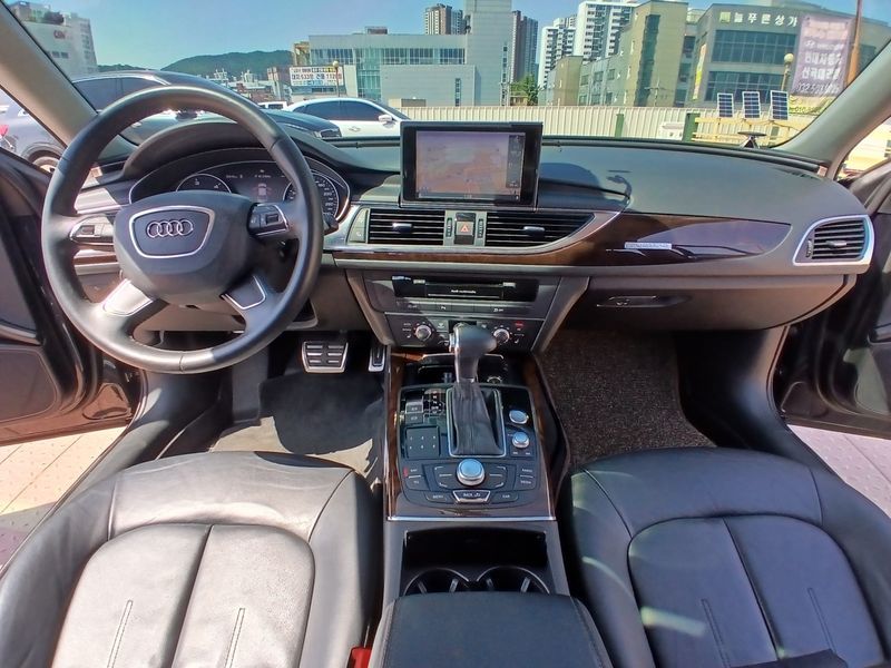 2012 Audi A6 3.0 TDI Quattro C7 photo 10