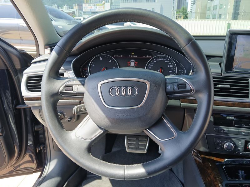 2012 Audi A6 3.0 TDI Quattro C7 photo 14