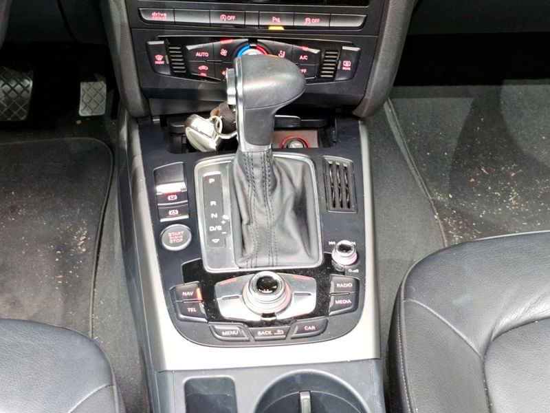 2015 Audi A4 30 TDI Dynamic B8 photo 9