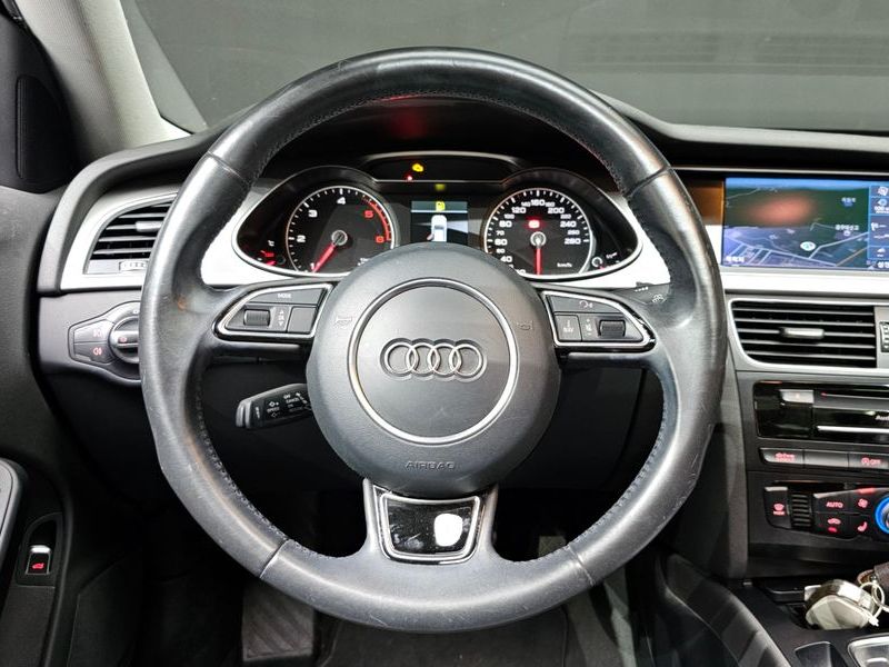 2015 Audi A4 30 TDI Dynamic B8 photo 13