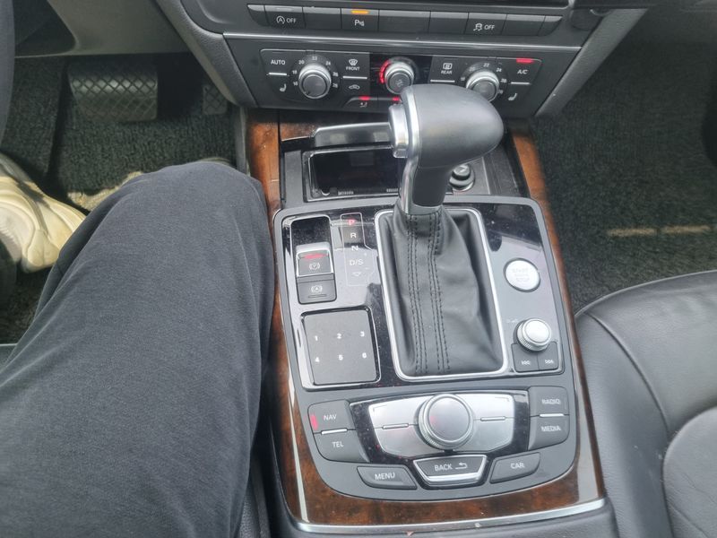 2015 Audi A6 45 TDI Quattro Dynamic C7 photo 12
