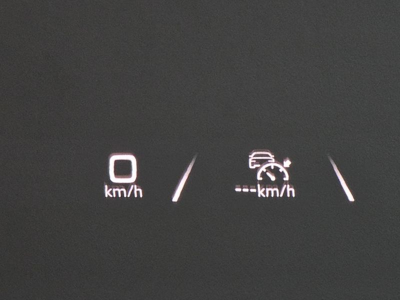 2025 Audi e-tron 45 photo 18