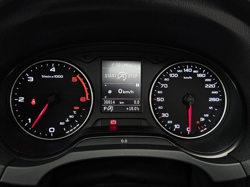 2015 Audi A3 25 TDI Dynamic 8V photo 8