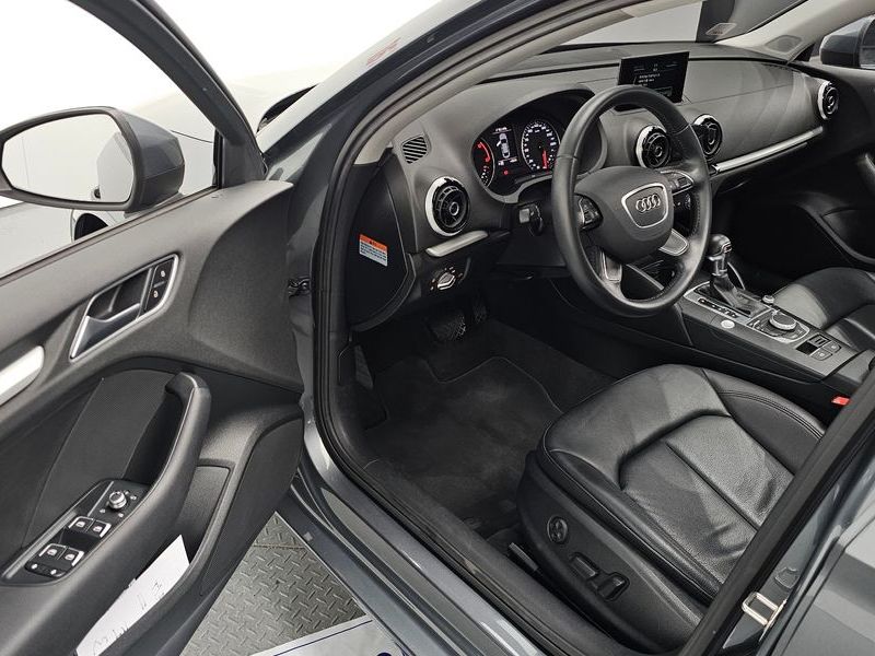 2015 Audi A3 25 TDI Dynamic 8V photo 10