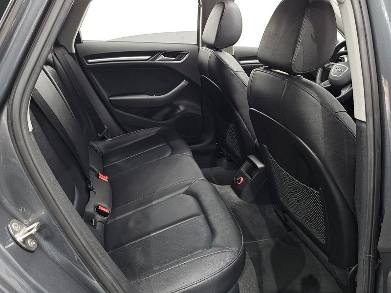 2015 Audi A3 25 TDI Dynamic 8V photo 12