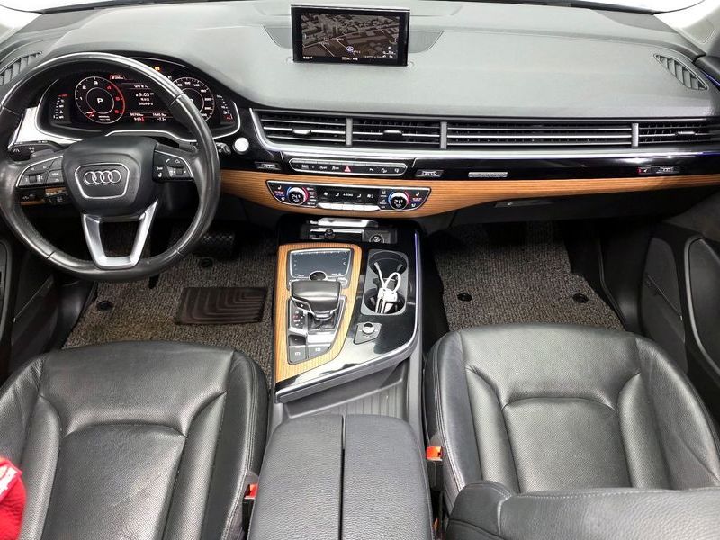 2016 Audi Q7 35 TDI Quattro Premium Tech photo 7