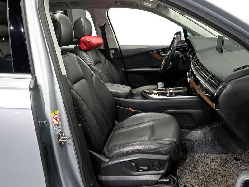2016 Audi Q7 35 TDI Quattro Premium Tech photo 11