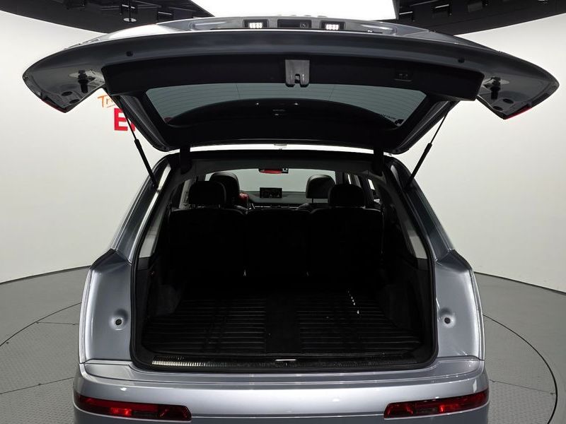 2016 Audi Q7 35 TDI Quattro Premium Tech photo 20