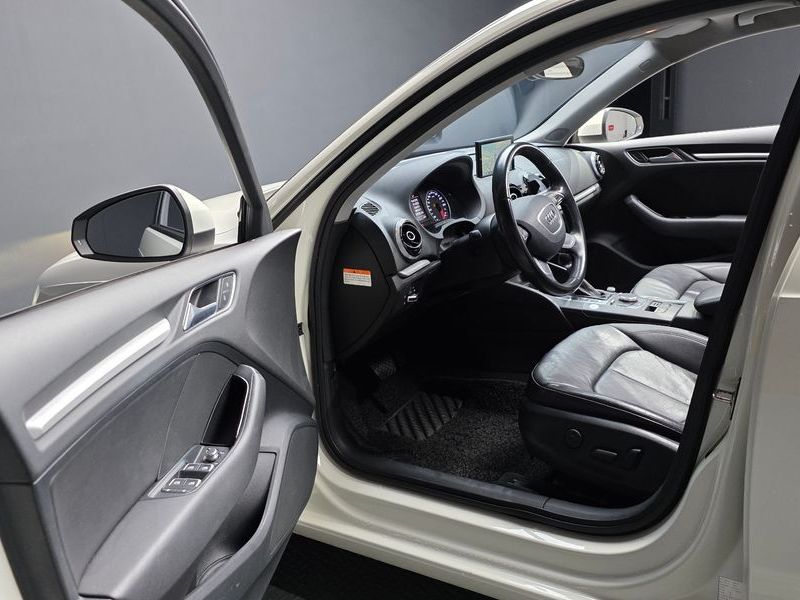 2015 Audi A3 25 TDI Dynamic Sportback 8V photo 10