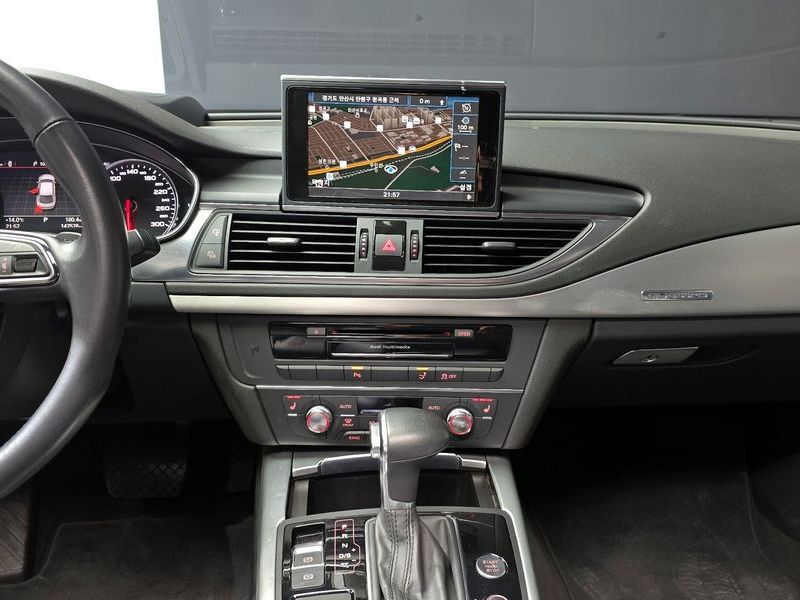 2012 Audi A7 3.0 TFSI Quattro Entry 4G photo 19