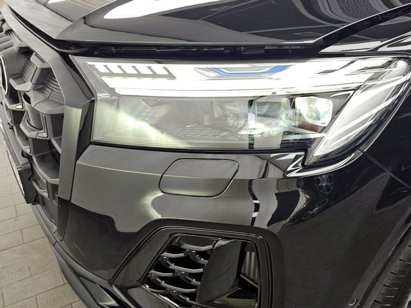 2025 Audi Q7 55 TFSI Quattro Premium photo 22