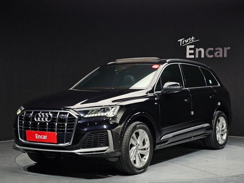2020 Audi Q7 45 TDI Quattro Premium photo 1