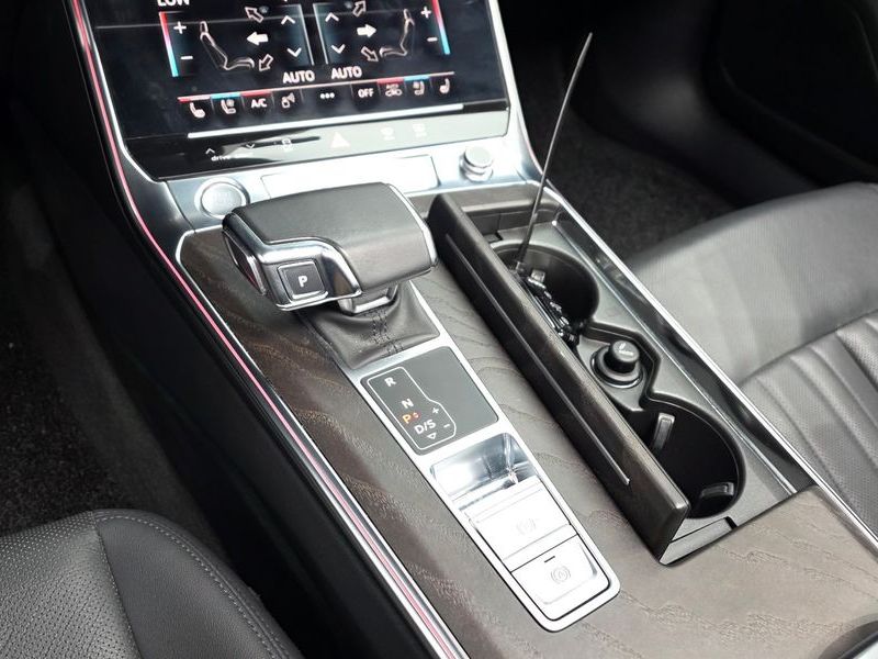 2020 Audi A6 45 TFSI Premium photo 9