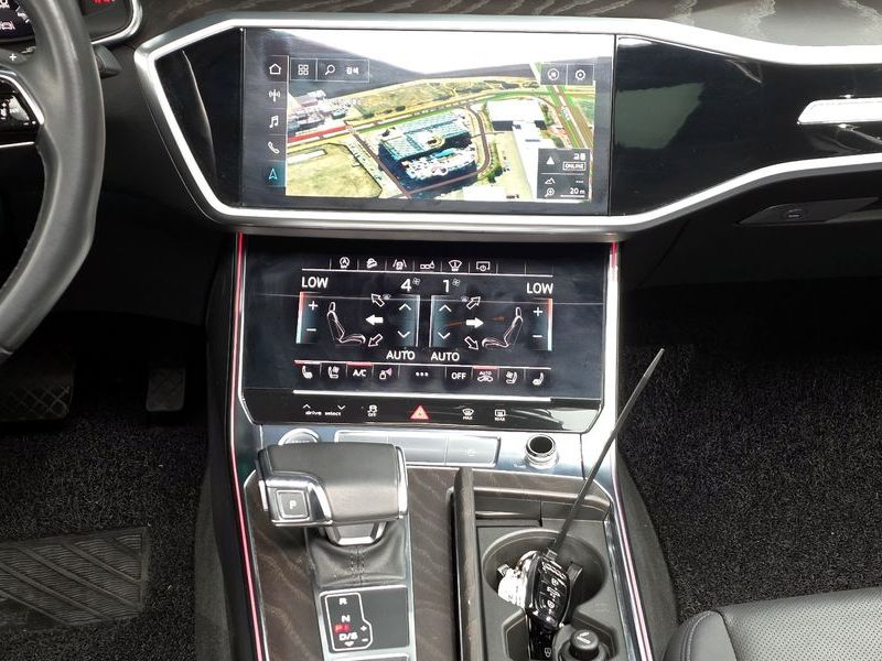2020 Audi A6 45 TFSI Premium photo 14