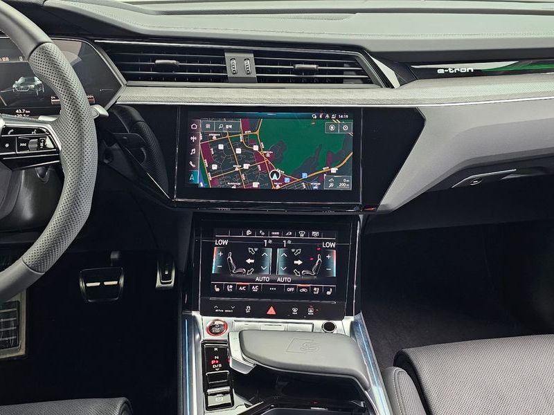 2024 Audi Q8 Quattro Sportback photo 15