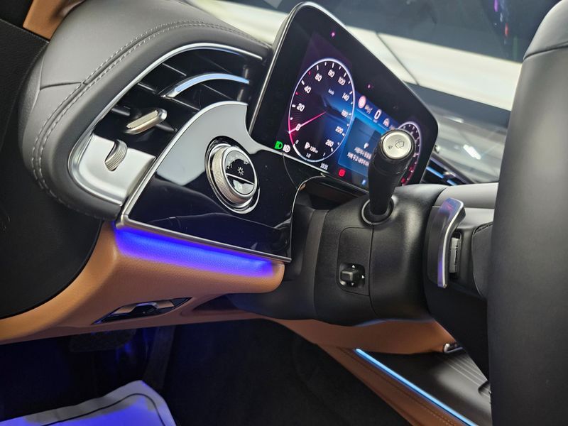 2026 Mercedes-Benz E-Class E450 4MATIC Exclusive photo 15