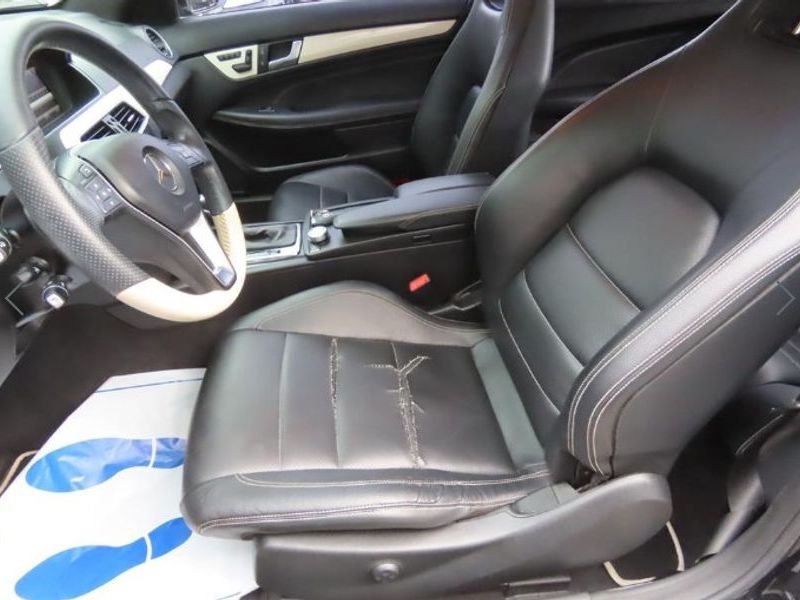 2013 Mercedes-Benz C-Class C220 CDI Coupe photo 9