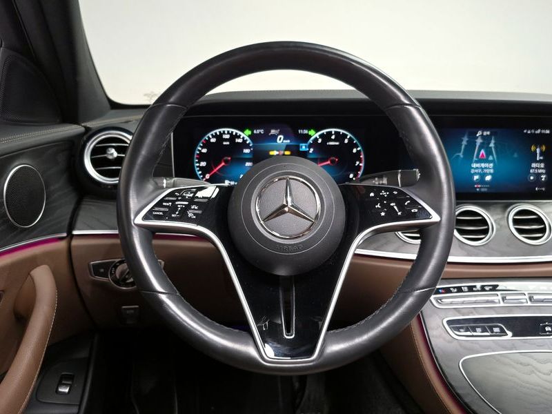 2023 Mercedes-Benz E-Class E250 AMG Line photo 13