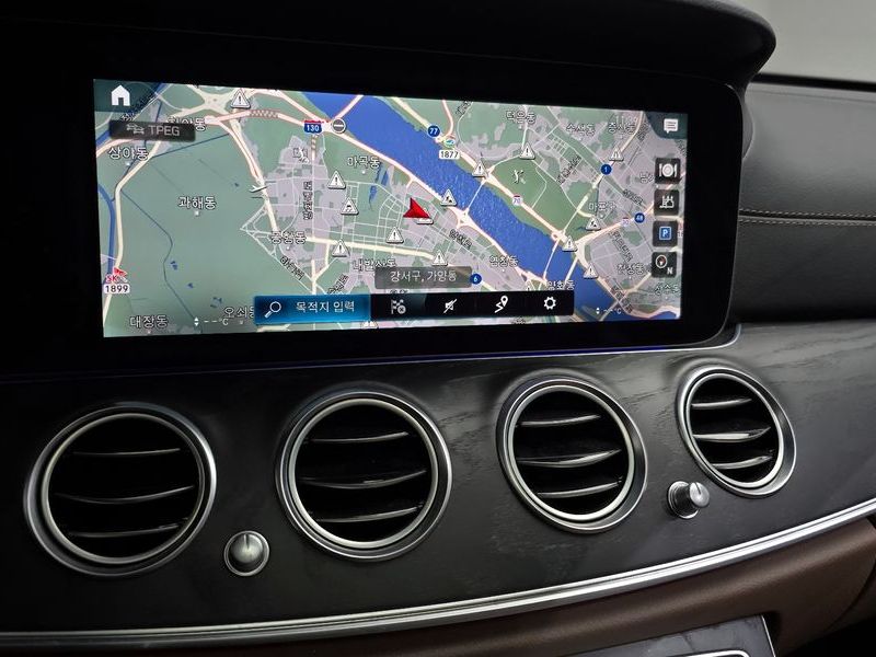 2023 Mercedes-Benz E-Class E250 AMG Line photo 14