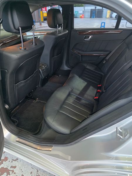 2012 Mercedes-Benz E-Class E300 Elegance photo 9