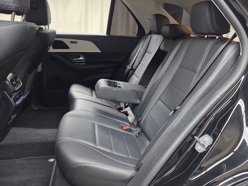 2020 Mercedes-Benz E-Class GLE300d 4MATIC photo 12