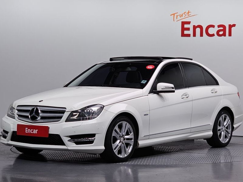 2012 Mercedes-Benz C-Class C220 CDI AVANTGARDE photo 1