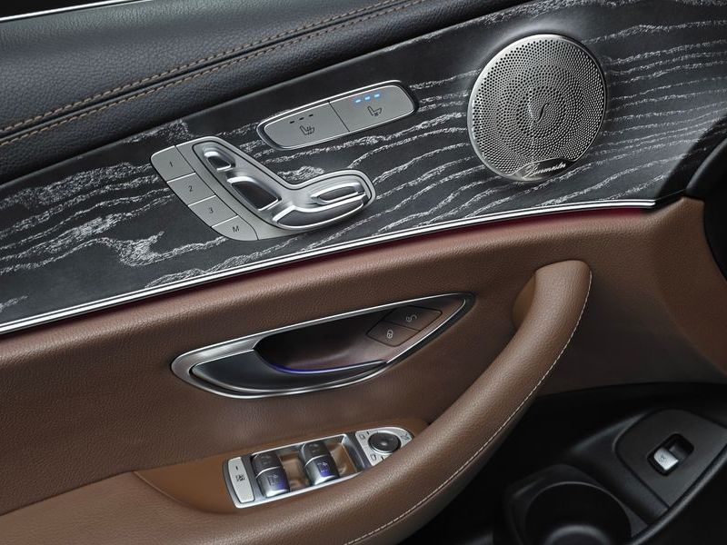 2022 Mercedes-Benz E-Class E350 4MATIC Avantgarde photo 17