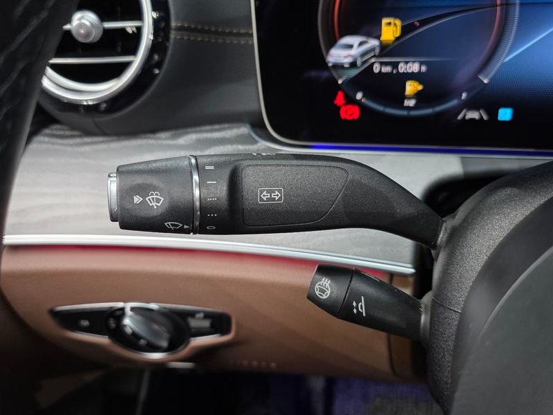2022 Mercedes-Benz E-Class E350 4MATIC Avantgarde photo 20
