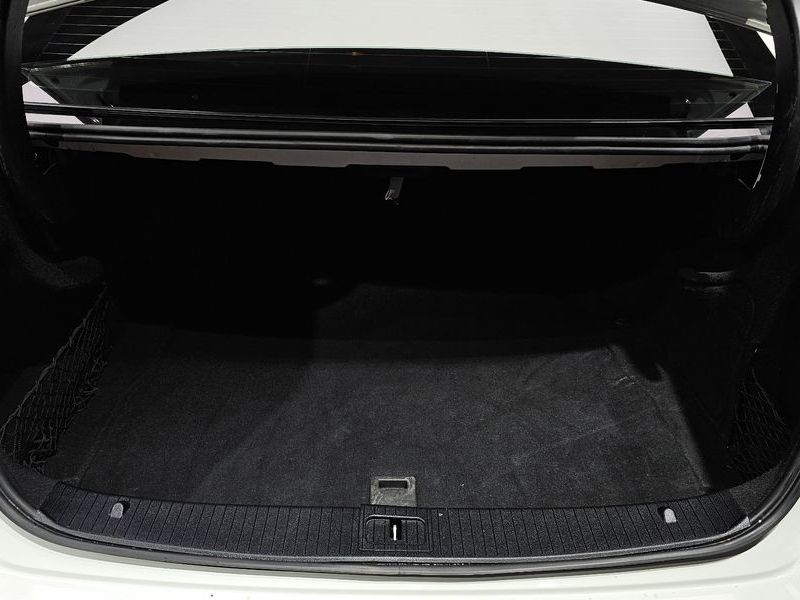 2013 Mercedes-Benz E-Class E220 CDI Avantgarde photo 20