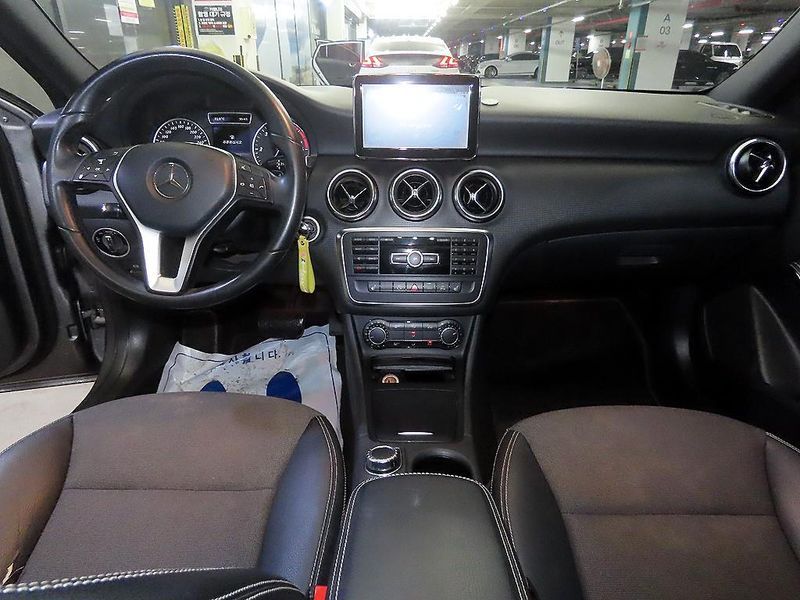 2014 Mercedes-Benz A-Class A200 CDI Style photo 10