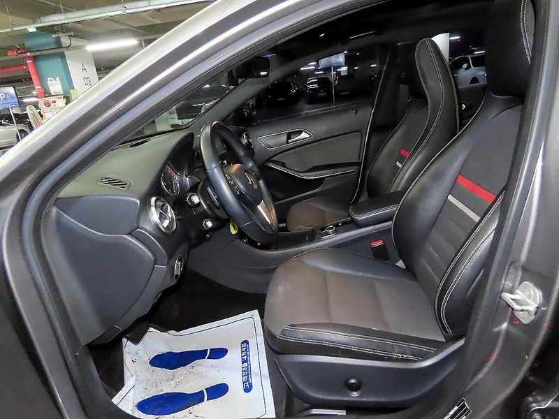 2014 Mercedes-Benz A-Class A200 CDI Style photo 19