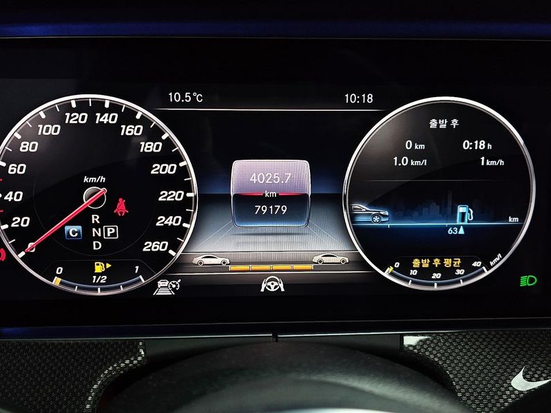 2019 Mercedes-Benz S-Class CLS400d 4MATIC AMG Line photo 8