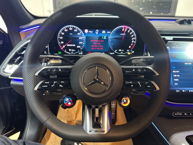 2025 Mercedes-Benz E-Class AMG E53e 4MATIC+ photo 9