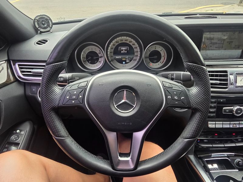 2014 Mercedes-Benz E-Class E220 CDI Avantgarde photo 13