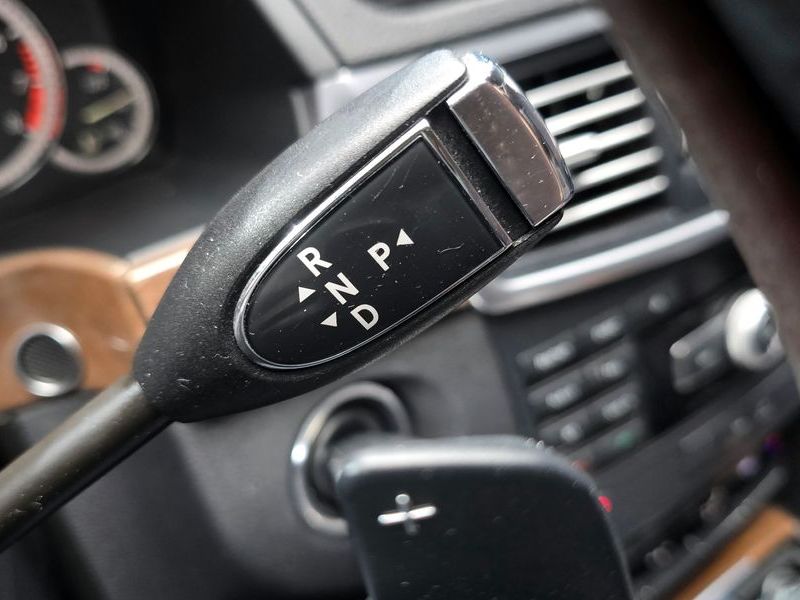 2012 Mercedes-Benz E-Class E300 Elegance photo 9