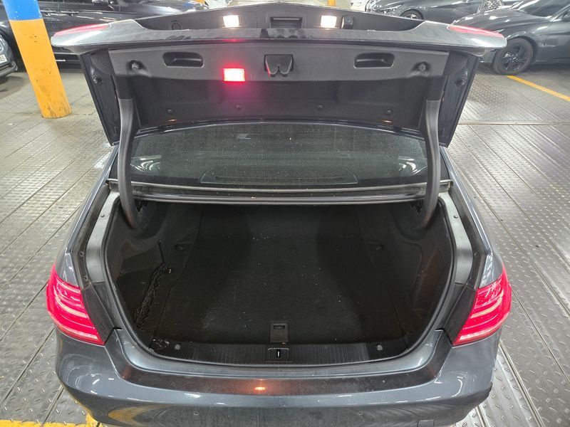 2014 Mercedes-Benz E-Class E220 CDI Avantgarde photo 7