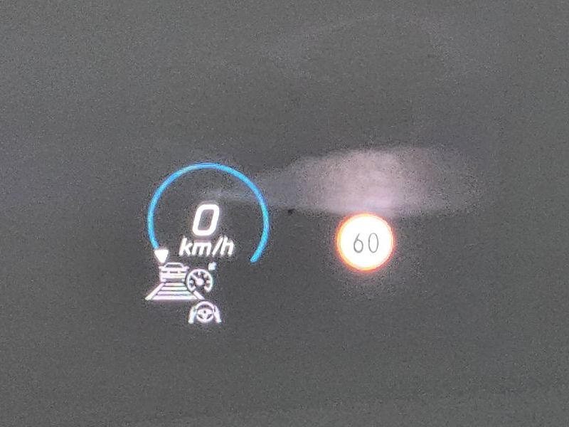 2021 Mercedes-Benz E-Class E300e 4MATIC Exclusive photo 17
